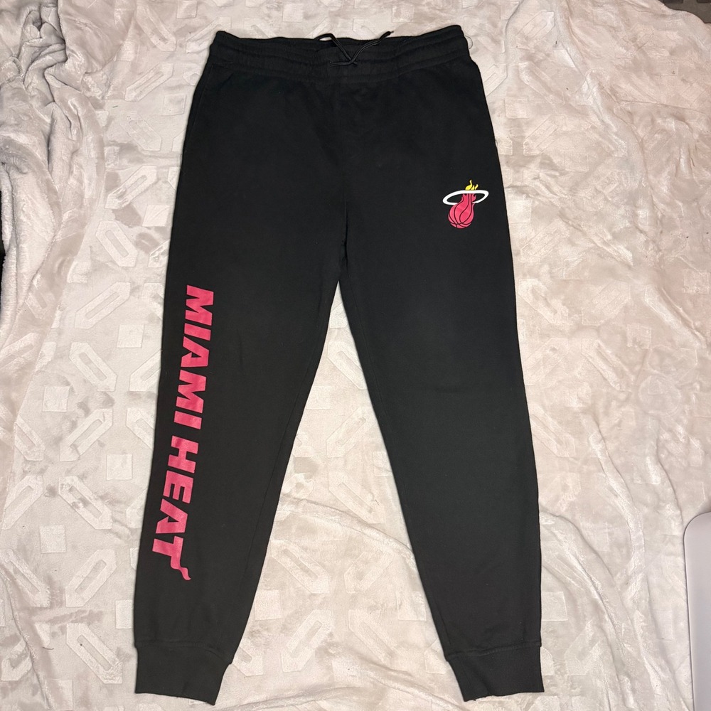 NBA Miami Heat‎ Joggers Mens Large Black Pink Graphic Fleece Sweatpants Pants